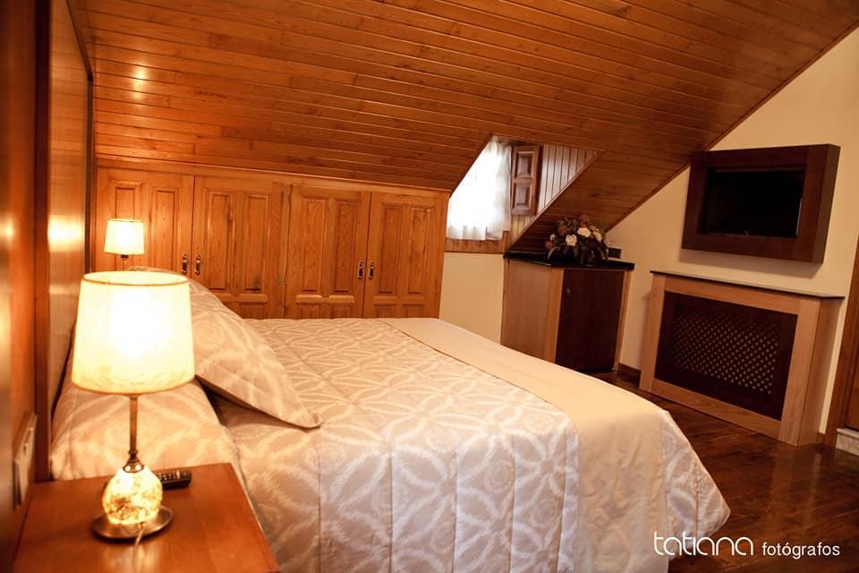 Hotel Restaurante La Casilla Cangas De Narcea Exteriér fotografie